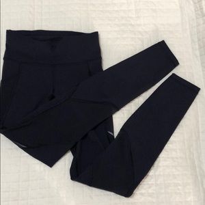 Black Lululemon Crop Tights Size 2